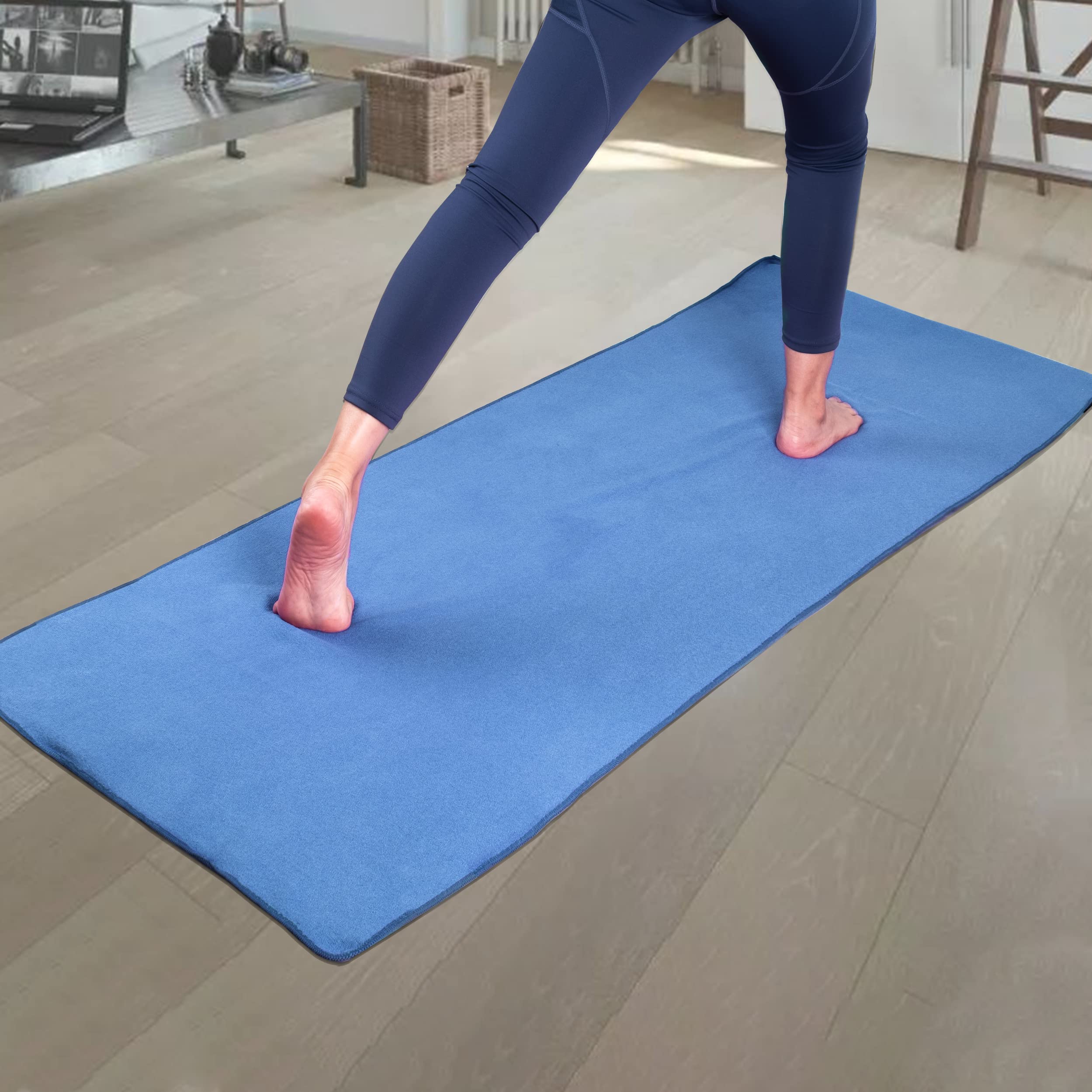 POLYTE Microfiber Hot Yoga Towel Mat with Non-Slip Silicone Grip and Secure Fit Elastic Straps, 24 x 72 in (Blue) - Image 5